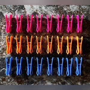 Set of 24 Hegs Pegs Clothespins Strong Clothesline Clips Hooks Pink Orange Blue